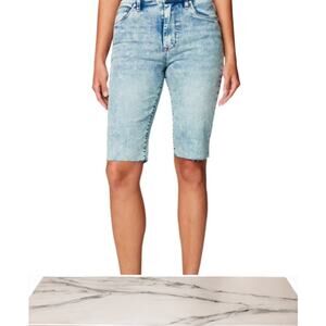 NWT - BLANK NYC The Leonard Acid Washed 80’s/90’s Vibe Bermuda Shorts Size: 31